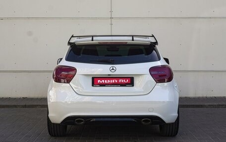 Mercedes-Benz A-Класс, 2013 год, 1 630 000 рублей, 4 фотография