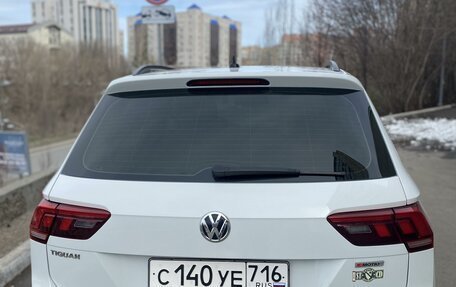 Volkswagen Tiguan II, 2020 год, 2 800 000 рублей, 3 фотография