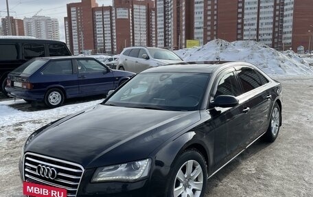Audi A8, 2011 год, 1 700 000 рублей, 2 фотография