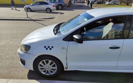 Volkswagen Polo VI (EU Market), 2016 год, 550 000 рублей, 3 фотография