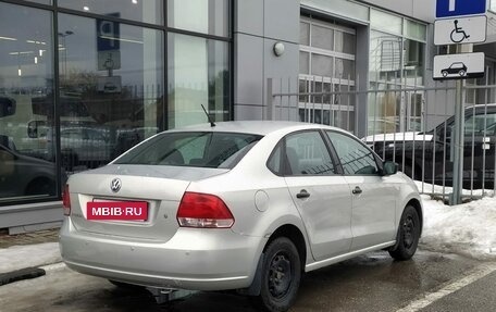 Volkswagen Polo VI (EU Market), 2013 год, 691 000 рублей, 2 фотография
