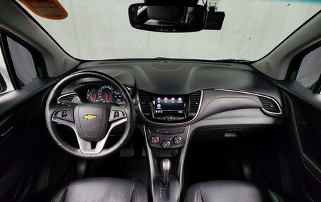 Chevrolet Trax, 2020 год, 1 100 001 рублей, 6 фотография