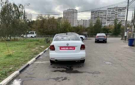 Volkswagen Polo VI (EU Market), 2018 год, 880 000 рублей, 2 фотография