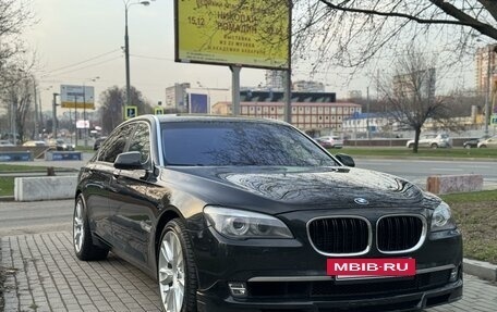 BMW 7 серия, 2010 год, 1 350 000 рублей, 2 фотография
