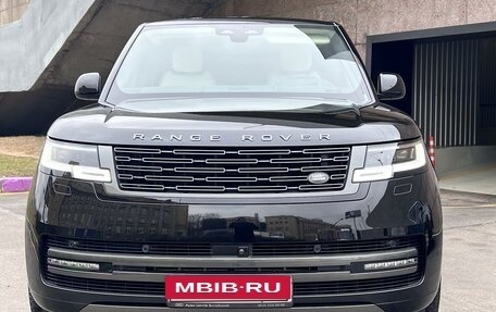 Land Rover Range Rover IV рестайлинг, 2022 год, 29 900 000 рублей, 2 фотография