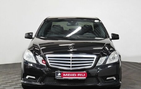 Mercedes-Benz E-Класс, 2011 год, 1 569 000 рублей, 2 фотография