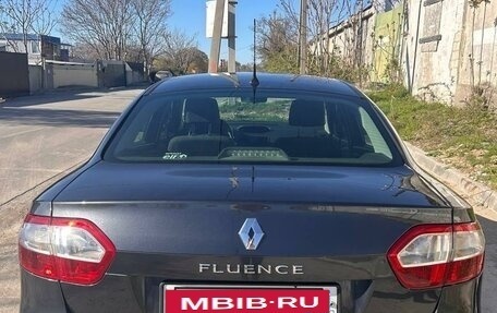 Renault Fluence I, 2011 год, 820 000 рублей, 2 фотография