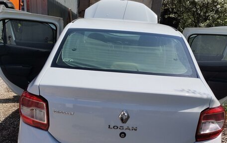 Renault Logan II, 2015 год, 999 000 рублей, 3 фотография