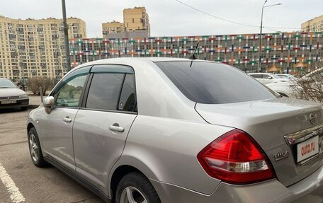 Nissan Tiida, 2010 год, 650 000 рублей, 3 фотография