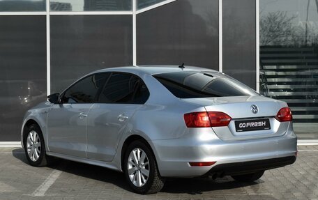 Volkswagen Jetta VI, 2013 год, 1 260 000 рублей, 2 фотография