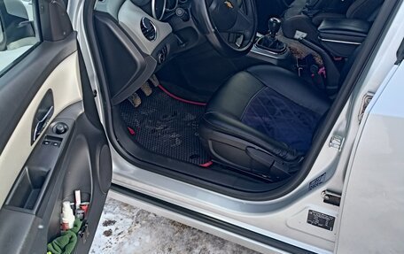 Chevrolet Cruze II, 2013 год, 1 140 000 рублей, 3 фотография