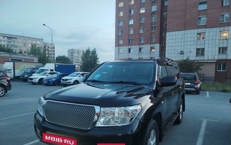 Toyota Land Cruiser 200, 2010 год, 2 900 000 рублей, 2 фотография