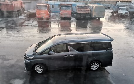 Toyota Vellfire II, 2017 год, 3 879 000 рублей, 4 фотография