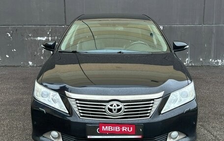 Toyota Camry, 2014 год, 1 699 000 рублей, 2 фотография