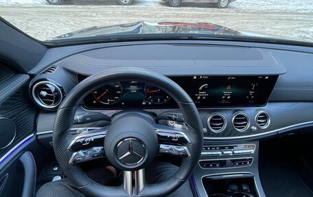 Mercedes-Benz E-Класс, 2022 год, 6 790 000 рублей, 5 фотография