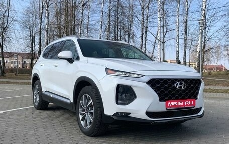 Hyundai Santa Fe IV, 2019 год, 3 099 000 рублей, 3 фотография
