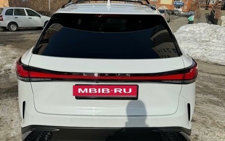 Lexus RX IV рестайлинг, 2022 год, 9 290 000 рублей, 3 фотография