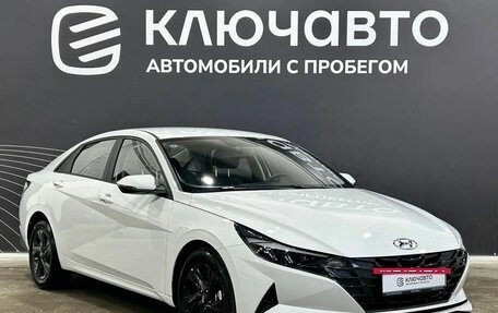 Hyundai Elantra, 2023 год, 2 120 000 рублей, 3 фотография