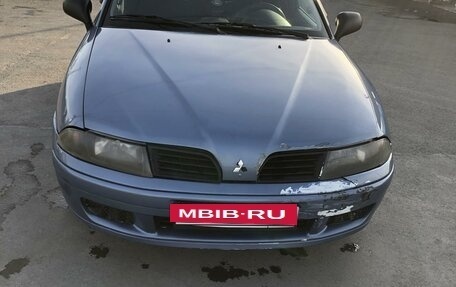 Mitsubishi Carisma I, 2001 год, 400 000 рублей, 2 фотография