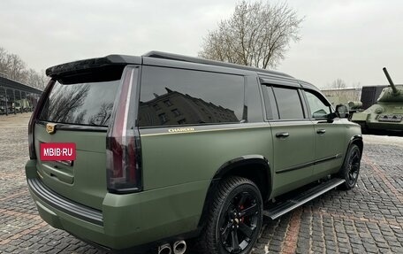 Cadillac Escalade IV, 2017 год, 8 200 000 рублей, 2 фотография