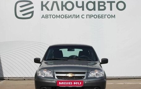 Chevrolet Niva I рестайлинг, 2017 год, 869 000 рублей, 2 фотография