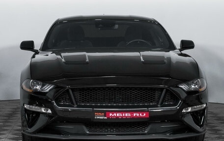 Ford Mustang VI рестайлинг, 2022 год, 4 350 000 рублей, 2 фотография