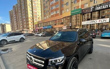 Mercedes-Benz GLB, 2021 год, 3 900 000 рублей, 2 фотография