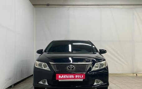 Toyota Camry, 2013 год, 1 800 000 рублей, 2 фотография