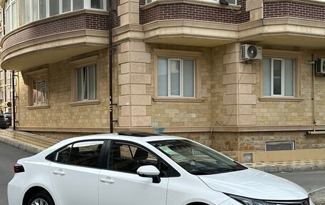 Toyota Corolla, 2022 год, 2 400 000 рублей, 9 фотография