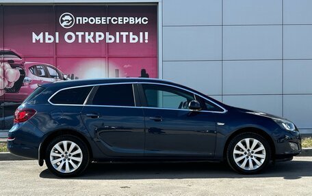 Opel Astra J, 2012 год, 1 250 000 рублей, 4 фотография
