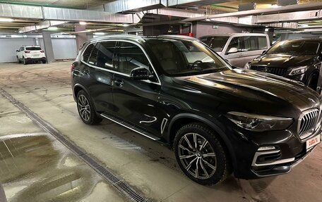 BMW X5, 2018 год, 6 700 000 рублей, 3 фотография