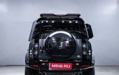 Land Rover Defender II, 2021 год, 7 330 000 рублей, 5 фотография