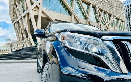 Toyota Land Cruiser Prado 150 рестайлинг 2, 2017 год, 4 680 000 рублей, 4 фотография