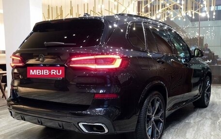 BMW X5, 2021 год, 10 150 000 рублей, 2 фотография