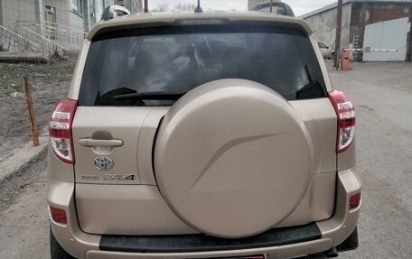 Toyota RAV4, 2012 год, 1 700 000 рублей, 2 фотография