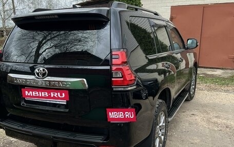 Toyota Land Cruiser Prado 150 рестайлинг 2, 2018 год, 6 400 000 рублей, 4 фотография