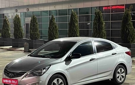 Hyundai Solaris II рестайлинг, 2015 год, 1 189 990 рублей, 3 фотография