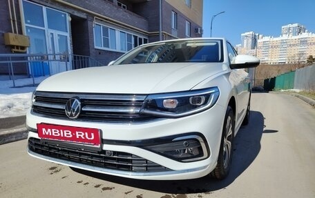 Volkswagen Bora, 2023 год, 2 940 000 рублей, 2 фотография