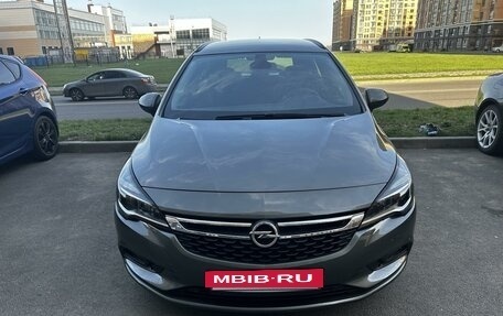 Opel Astra K, 2019 год, 1 700 000 рублей, 2 фотография