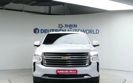 Chevrolet Tahoe IV, 2022 год, 10 327 000 рублей, 3 фотография