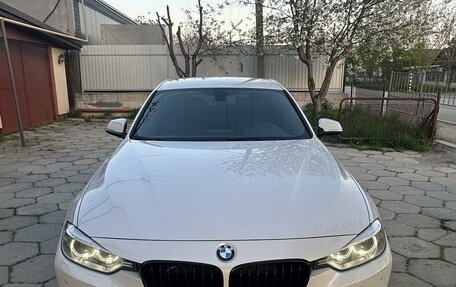 BMW 3 серия, 2012 год, 1 900 000 рублей, 2 фотография