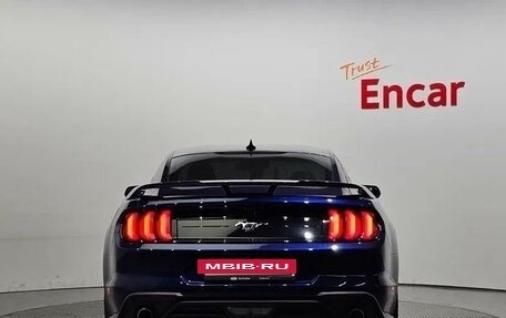 Ford Mustang VI рестайлинг, 2020 год, 2 858 817 рублей, 4 фотография