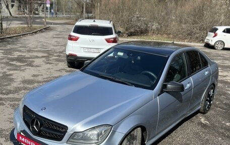 Mercedes-Benz C-Класс, 2012 год, 1 390 000 рублей, 2 фотография