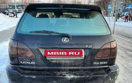 Lexus RX IV рестайлинг, 2000 год, 755 000 рублей, 4 фотография