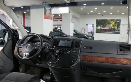 Volkswagen Multivan T5, 2010 год, 1 899 000 рублей, 5 фотография