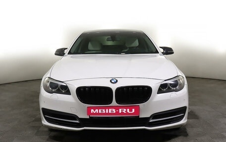 BMW 5 серия, 2015 год, 1 909 000 рублей, 2 фотография