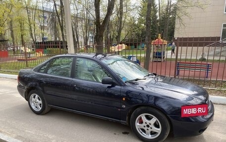 Audi A4, 1996 год, 350 000 рублей, 3 фотография