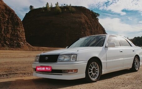 Toyota Crown, 1995 год, 800 000 рублей, 2 фотография
