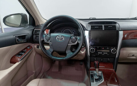 Toyota Camry, 2014 год, 1 850 000 рублей, 7 фотография