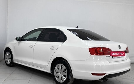 Volkswagen Jetta VI, 2013 год, 1 009 000 рублей, 6 фотография